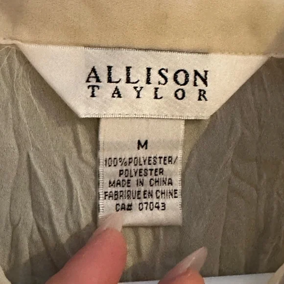 Vintage Ruffle Blouse - Picture 2 of 7